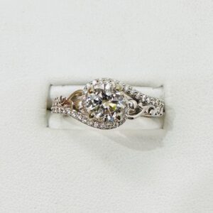 Swirl Design Engagement Ring